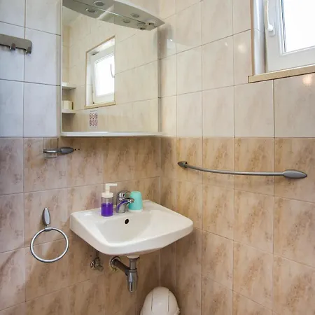Apartamento Ana Gornji Dingač
