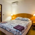 Ana Lejlighed Gornji Dingač