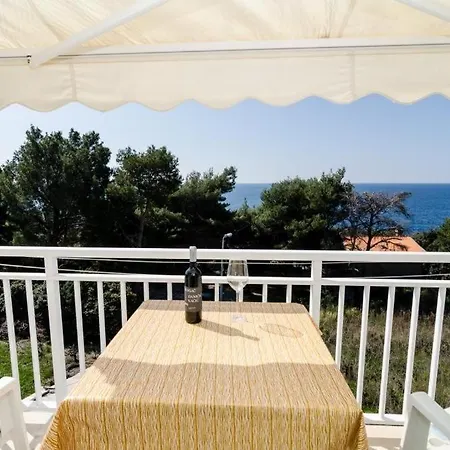 Apartament Ana Gornji Dingač