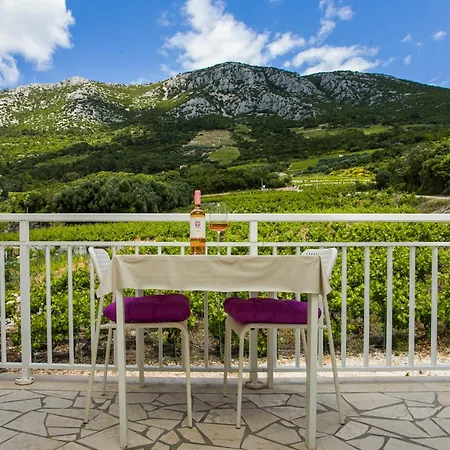 Ana * Gornji Dingač