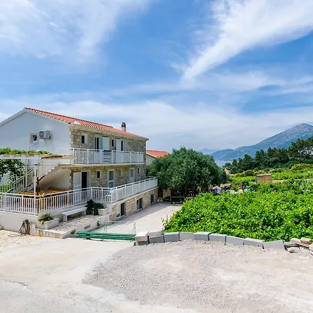 Apartament Ana Gornji Dingač